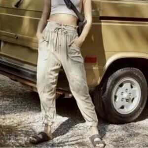 Free People FP Movement Halfzies Pants Desert Sage Stone High Rise Size Small